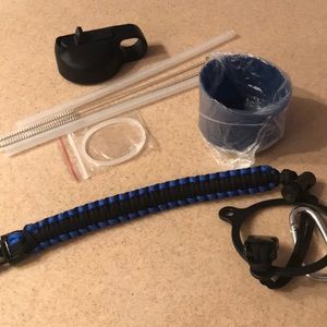 Para cord handle for hydroflask bundle